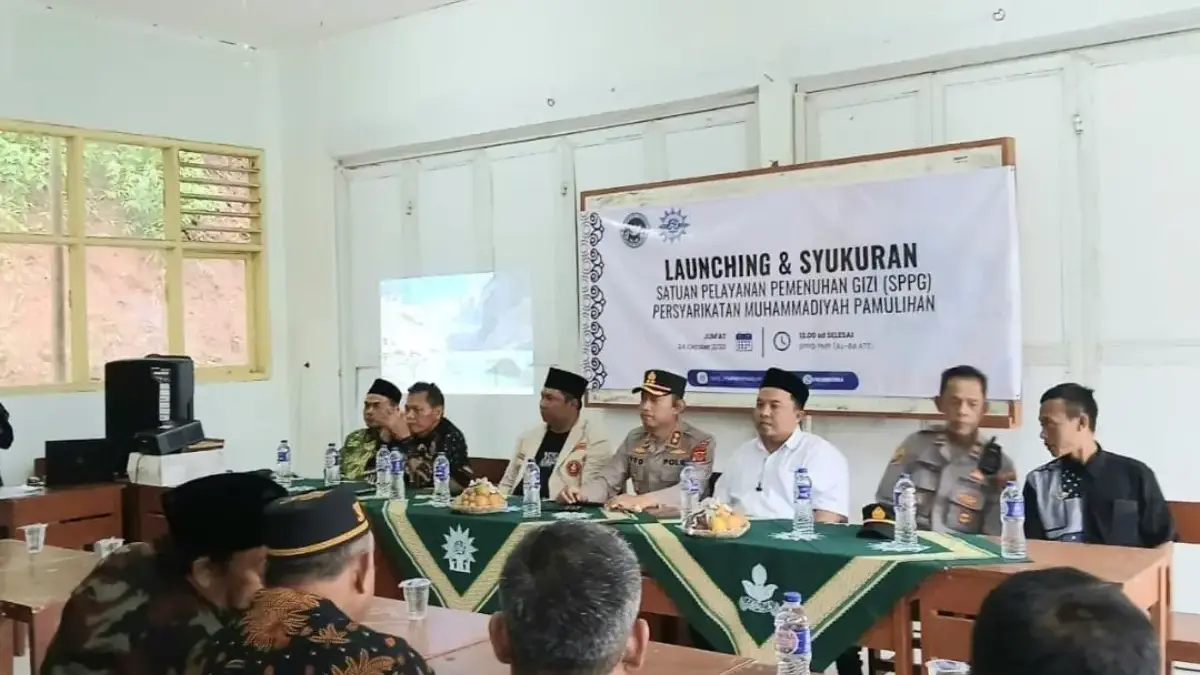 Muhammadiyah Kawal Program MBG. Wujud Kolaborasi Pemerintah dan Ormas untuk Indonesia Emas 2045 Muhammadiyah Kawal Program MBG. Wujud Kolaborasi Pemerintah dan Ormas untuk Indonesia Emas 2045