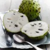 7 Manfaat Buah Sirsak Untuk Kesehatan Tubuh