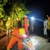 Longsor di Kadakajaya Nyaris Tutup Jalur Ekonomi Cijambu–Tanjungsari