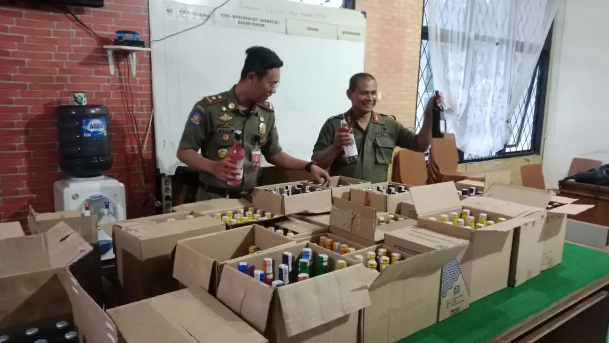 Libatkan Masyarakat Berantas Peredaran Miras