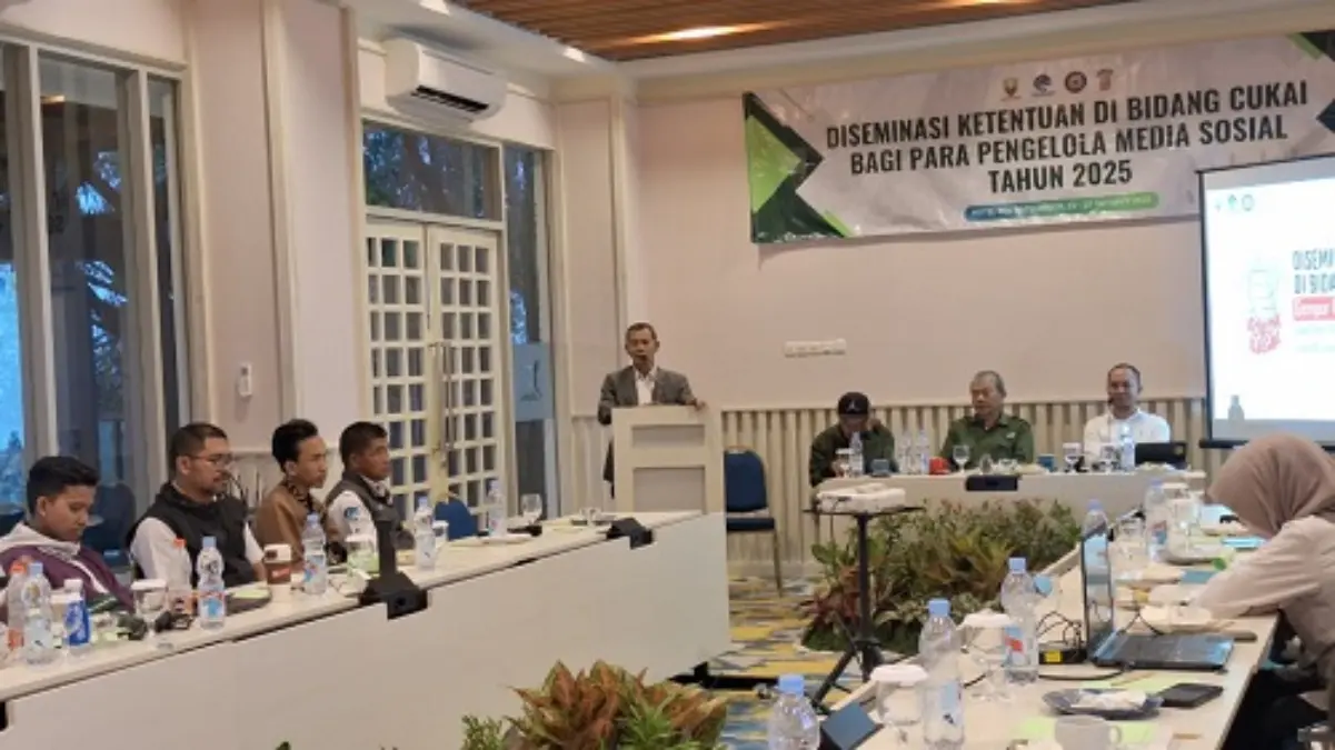 Diskominfosanditik Sumedang Dorong SKPD Hasilkan Konten Medsos Berkualitas dan Edukatif Diskominfosanditik Sumedang Dorong SKPD Hasilkan Konten Medsos Berkualitas dan Edukatif
