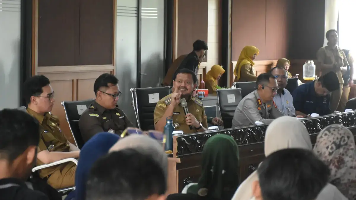 Bupati Dony Tekankan Penggunaan Produk Lokal di Dapur MBG, Wabup Fajar Ingatkan Kesehatan Petugas