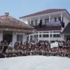 BRI Serahkan Bantuan Fisik Sekolah kepada SDN 7 Kota Kulon Garut melalui Program BRI Peduli Ini Sekolahku