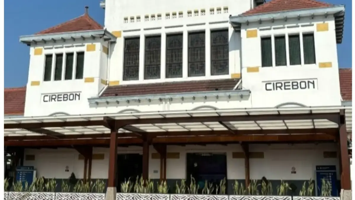 Jelajahi Stasiun Cirebon Batik Trusmi, Perpaduan Modernitas dan Warisan Budaya