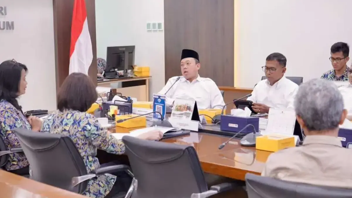 Rakor Lintas Kementerian, Menteri ATR/Kepala BPN Dorong Harmonisasi Aturan Sempadan Sungai Rakor Lintas Kementerian, Menteri ATR/Kepala BPN Dorong Harmonisasi Aturan Sempadan Sungai