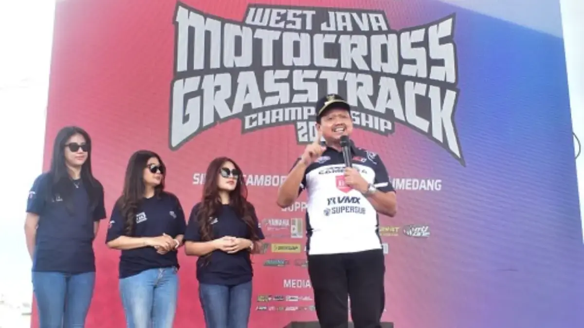 Kejurda Motocross Sumedang 2025: Adu Nyali Pembalap dan Penggerak Ekonomi Lokal Kejurda Motocross Sumedang 2025: Adu Nyali Pembalap dan Penggerak Ekonomi Lokal