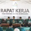 Bupati Dony: Masjid Harus Jadi Pusat Peradaban Umat