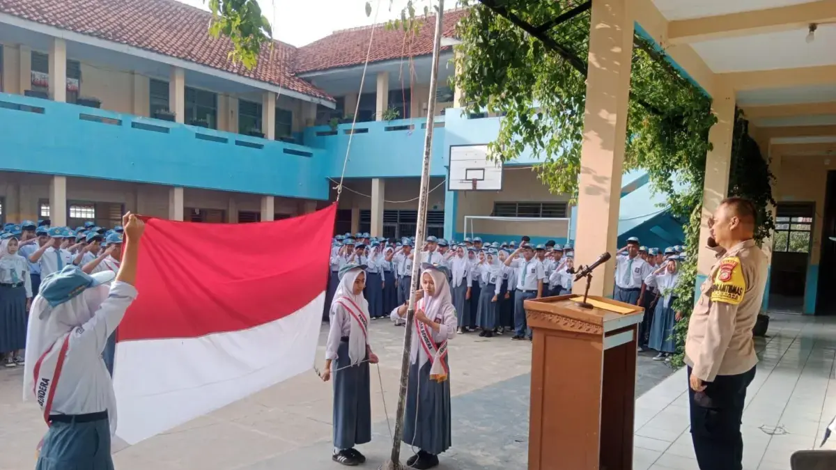 Polsek Tanjungsari Edukasi Siswa SMA YKM Gudang tentang Bahaya Premanisme dan Kenakalan Remaja