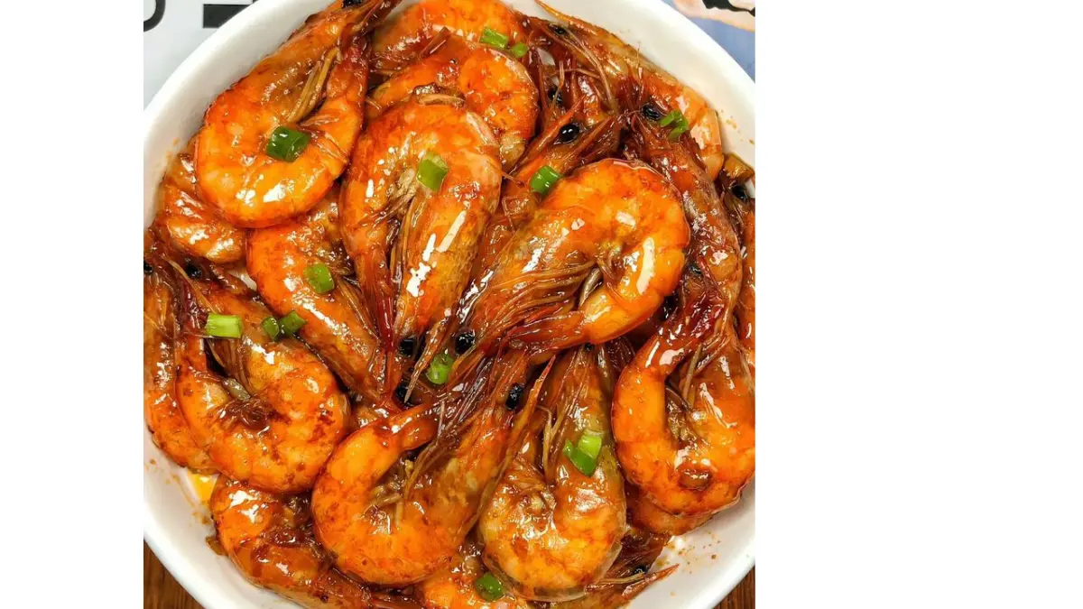 U untuk Udang: Rahasia di Balik Huruf yang Menggugah Selera dan Bisnis Lautan U untuk Udang : Rahasia di Balik Huruf yang Menggugah Selera dan Bisnis Lautan