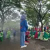 Bukan Sekadar Main Air! Ini 5 Pelajaran Berani dari Pak Damkar yang Selamatkan Nyawa Anak SD