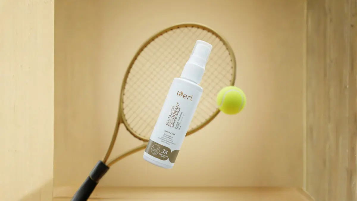 Sering Tidak Percaya Diri Karena Bau Badan & Ketiak Gelap? Ini Solusi Praktisnya