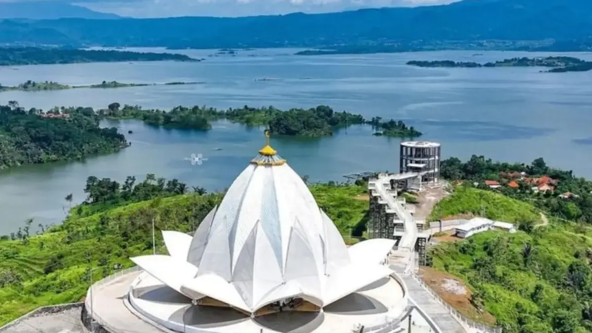 Hemat Maksimal! Tips Liburan Nataru 2025 Murah Meriah di Sumedang