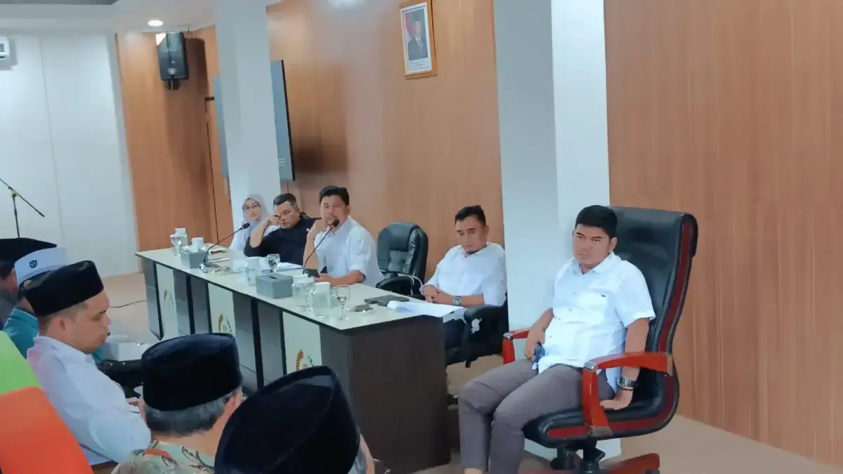 Kuota Haji Sumedang Anjlok Drastis, DPRD Desak Kemenag Tinjau Ulang Kebijakan 2026 Kuota Haji Sumedang Anjlok Drastis, DPRD Desak Kemenag Tinjau Ulang Kebijakan 2026