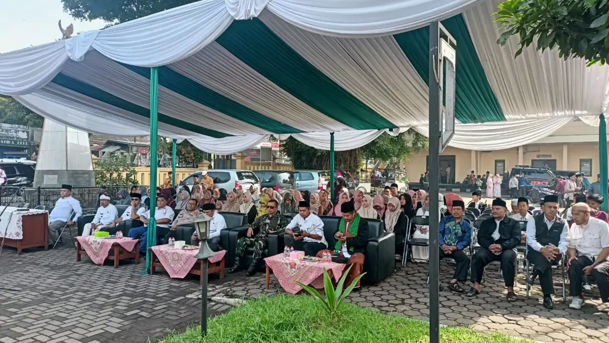 Semangat Syiar Islam Menggema di MTQH Jatinangor 2025, Ajang Penjaringan Qori Terbaik untuk Sumedang Semangat Syiar Islam Menggema di MTQH Jatinangor 2025, Ajang Penjaringan Qori Terbaik untuk Sumedang