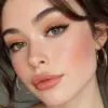 Makeup Natural untuk Kerja: Warna Nude yang Cocok untuk Semua Skin Tone