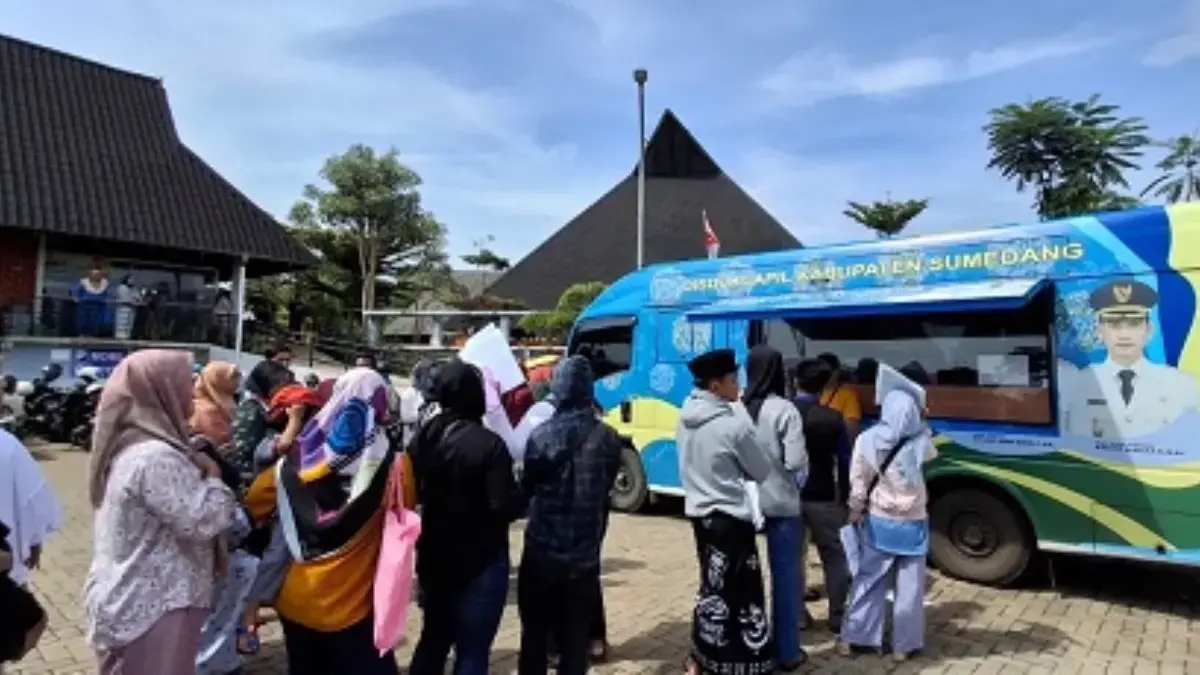 Disdukcapil Sumedang Hadirkan Layanan Adminduk Jemput Bola di Saptuan Budaya