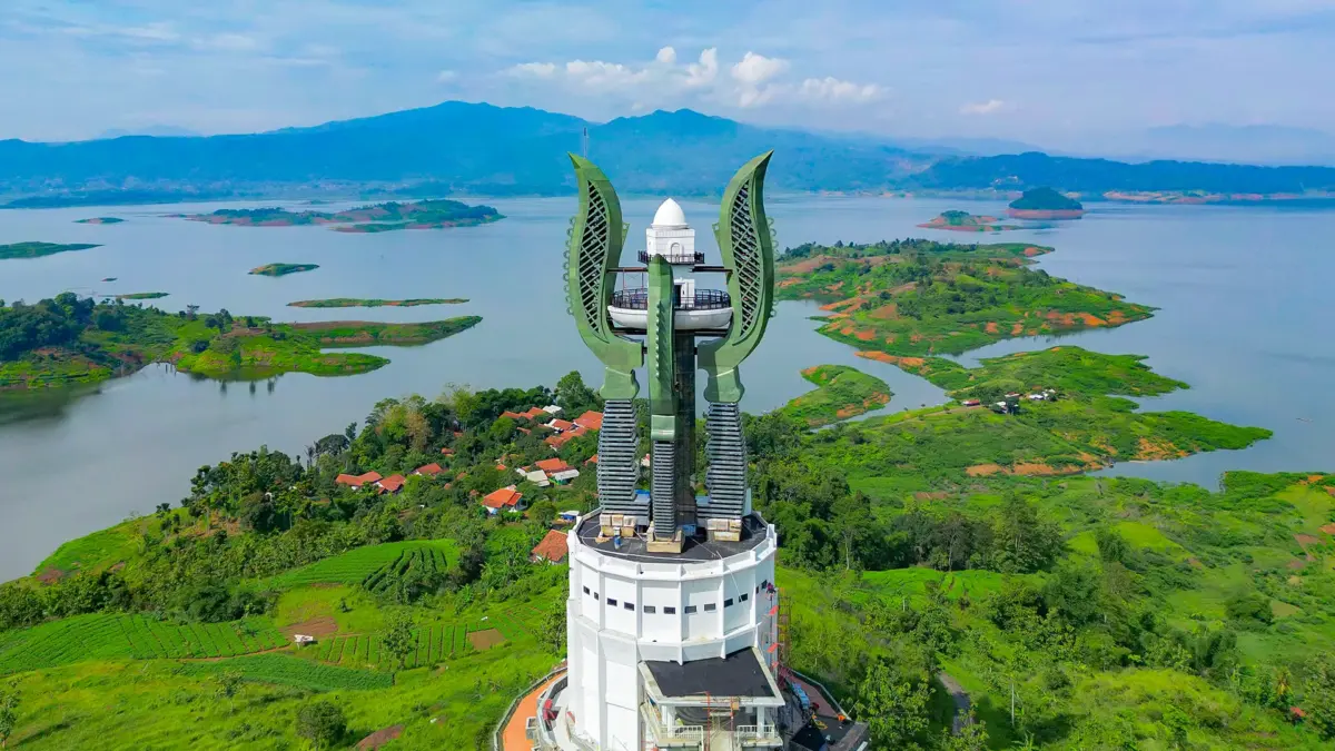 Panorama Nataru 2025: 5 Destinasi Wisata Sumedang yang Diprediksi Paling Ramai Dikunjungi