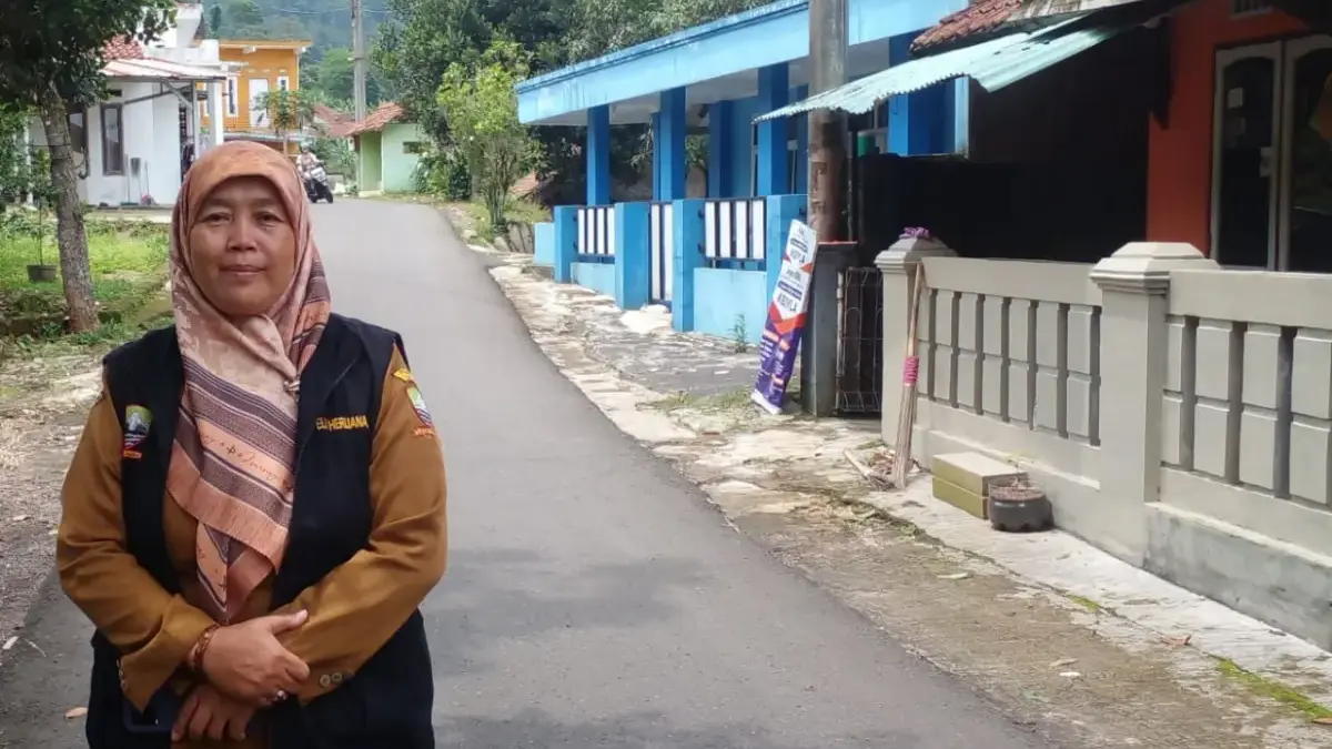 Pemdes Margamekar Fokus Bangun Jalan Desa untuk Dongkrak Kesejahteraan Warga Pemdes Margamekar Fokus Bangun Jalan Desa untuk Dongkrak Kesejahteraan Warga