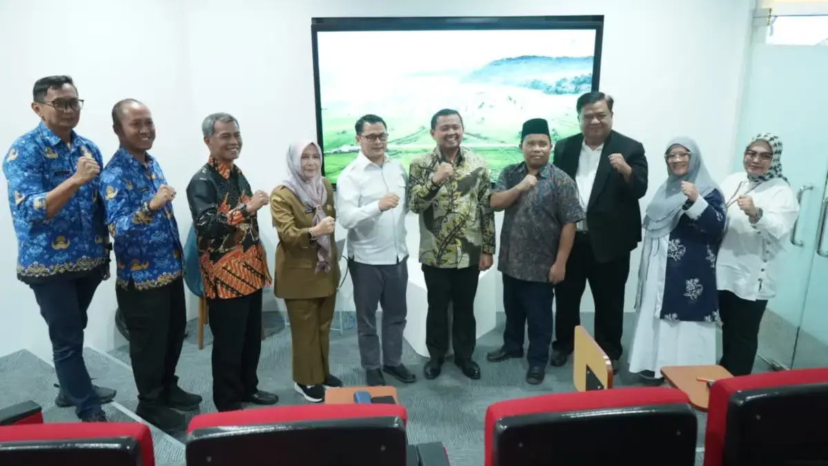 Paparkan Inovasi Keterbukaan Informasi Publik Sumedang di Hadapan Komisi Informasi Jawa Barat Paparkan Inovasi Keterbukaan Informasi Publik Sumedang di Hadapan Komisi Informasi Jawa Barat