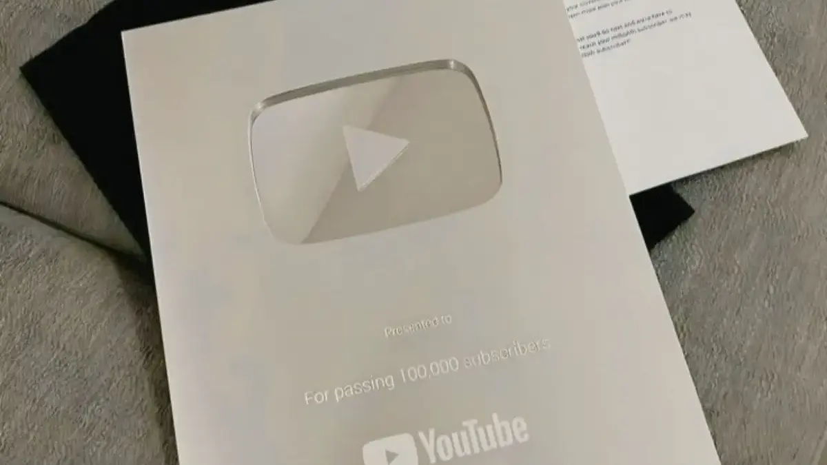 Cara Cepat Dapat 100 Ribu Subscriber dan Silver Play Button Youtube Cara Cepat Dapat 100 Ribu Subscriber dan Silver Play Button Youtube