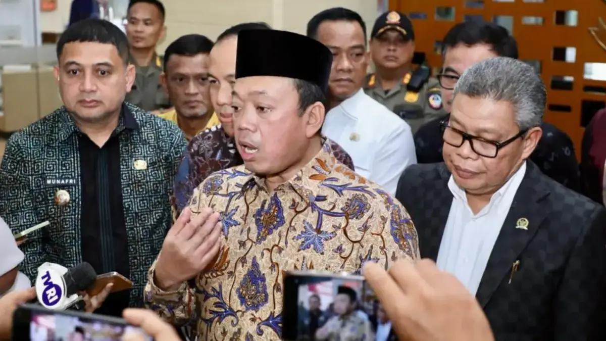Menteri Nusron: Selama Jajaran BPN Tidak Mau Kongkalikong, Mafia Tanah Pasti Kabur Menteri Nusron: Selama Jajaran BPN Tidak Mau Kongkalikong, Mafia Tanah Pasti Kabur