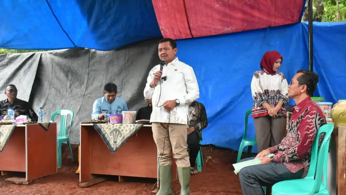 Tekan Pengangguran dan Kemiskinan Ekstrem, Pemkab Sumedang Buka Kegiatan Padat Karya