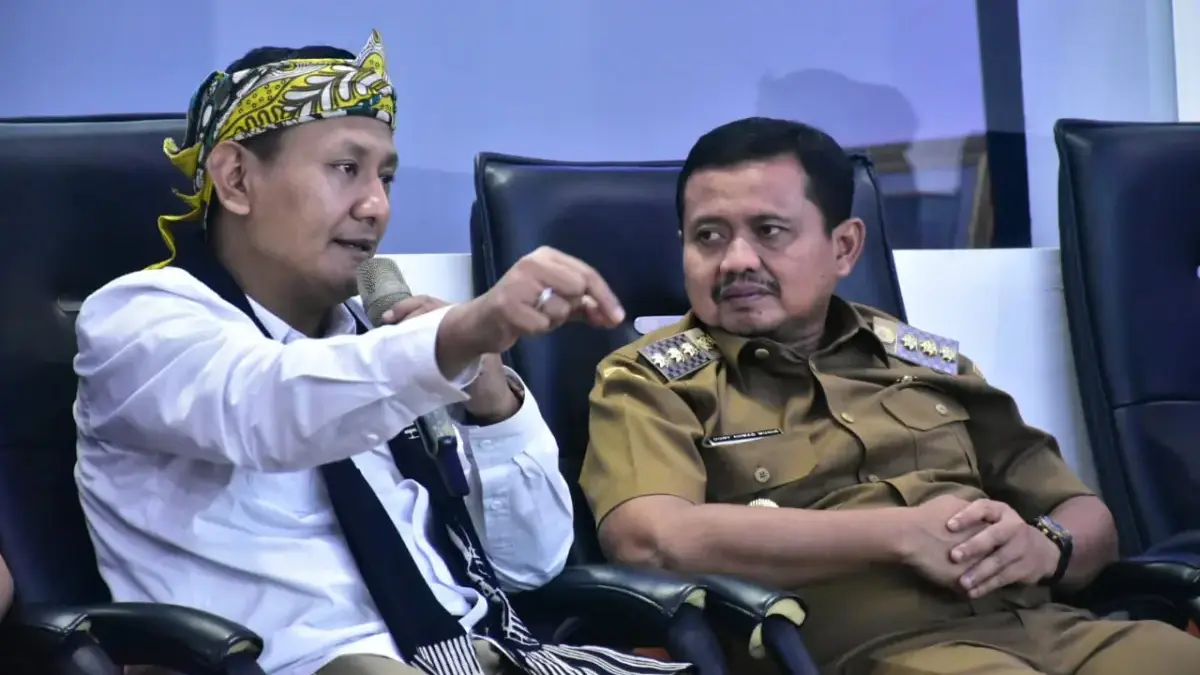 Bupati Dony Usulkan Relokasi Jalan: Perbaikan Jalan Surian-Haurpapak dan Burujul-Sanca Siap Dipercepat Bupati Dony Usulkan Relokasi Jalan: Perbaikan Jalan Surian-Haurpapak dan Burujul-Sanca Siap Dipercepat