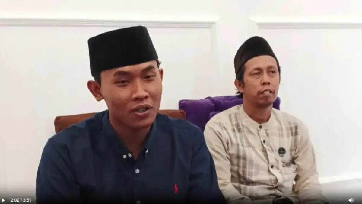 Gus Elham Minta Maaf Usai Video Interaksi dengan Anak di Bawah Umur Viral, Netizen Tetap Geram