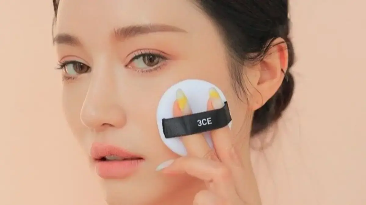 Bedak Compact yang Melindungi Kulit dari Radikal Bebas? Ini Pilihannya! Bedak Compact yang Melindungi Kulit dari Radikal Bebas? Ini Pilihannya!