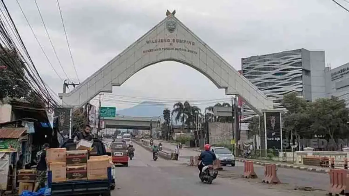 Pemkab Sumedang Ajukan Penataan Jalan Nasional Jatinangor, Usulkan PJU, Trotoar & JPO Pemkab Sumedang Ajukan Penataan Jalan Nasional Jatinangor, Usulkan PJU, Trotoar & JPO