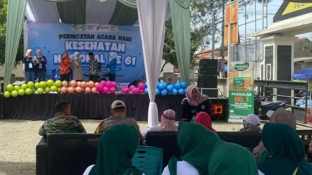 HKN ke-61 di Cimanggung Warga Serbu Layanan Kesehatan Gratis