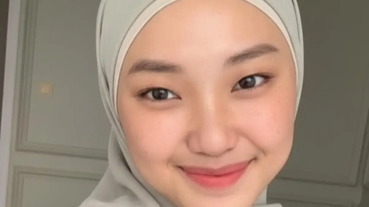 Perawatan Malam Anti Kusam untuk Kamu yang Padat Aktivitas: Tetap Cerah Meski Sering Terpapar Polusi Perawatan Malam Anti Kusam untuk Kamu yang Padat Aktivitas: Tetap Cerah Meski Sering Terpapar Polusi