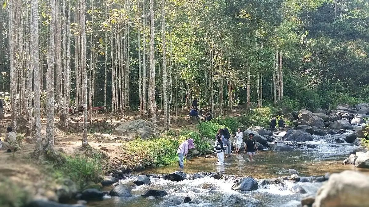 Surganya Wisata Alam, Ini Dia 5 Destinasi Wisata Paling Populer yang Terletak di Ciherang