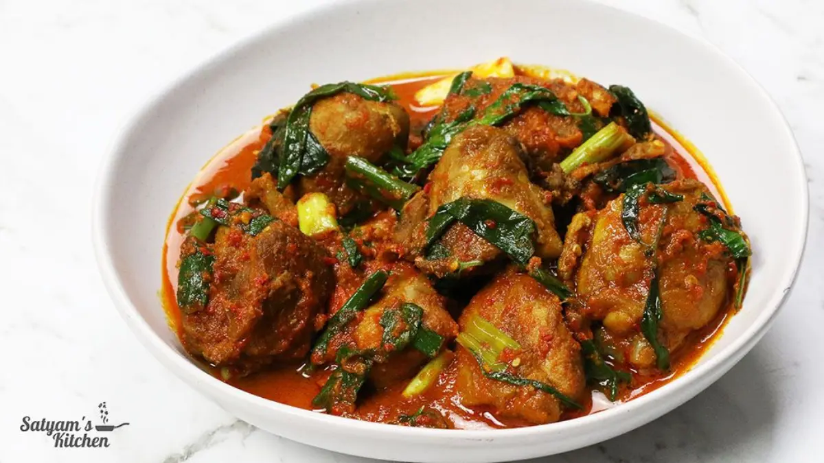 Gak Perlu ke Restoran Mahal, Kamu Bisa Bikin Ayam Rica-Rica Versi Sendiri di Rumah Gak Perlu ke Restoran Mahal, Kamu Bisa Bikin Ayam Rica-Rica Versi Sendiri di Rumah