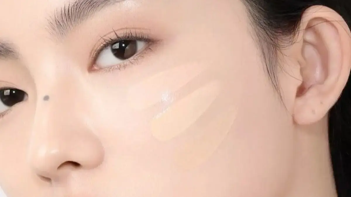 Cushion Glowing Ringan untuk Daily Makeup: B ERL Healthy Glaze Cushion Hadir dengan Finish Fresh & Natural