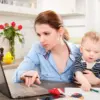 15 Pekerjaan Freelance Online untuk Ibu Rumah Tangga 2025: Bisa Dikerjakan Sambil Gendong Bayi