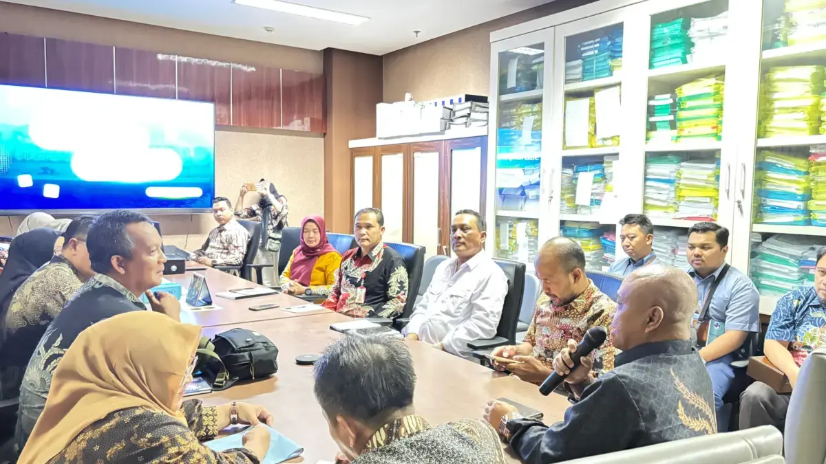 Kunjungan Studi Komparatif Perumda Tirta Medal ke Jawa Timur Kunjungan Studi Komparatif Perumda Tirta Medal ke Jawa Timur