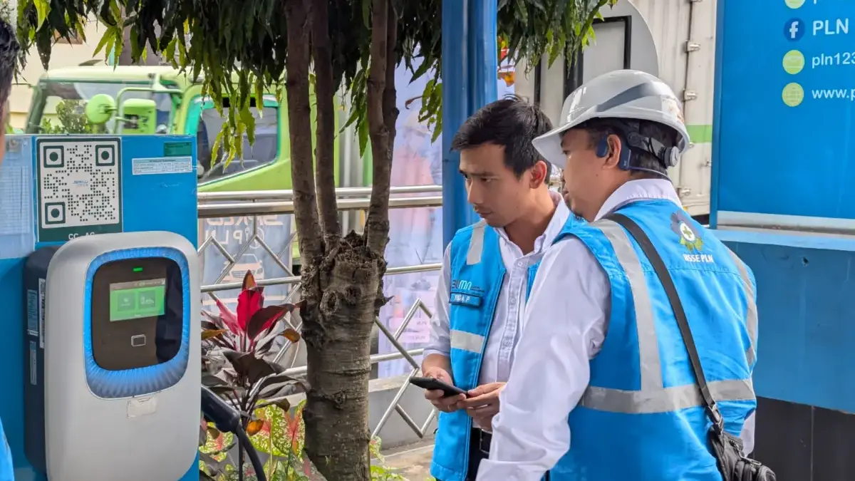 Layanan SPKLU Di Seluruh PLN Sumedang Siap Layani Masyarakat Libur Natal Dan Tahun Baru Layanan SPKLU Di Seluruh PLN Sumedang Siap Layani Masyarakat Libur Natal Dan Tahun Baru.