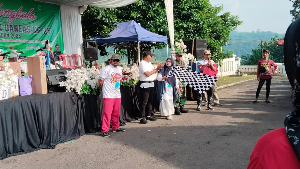 Milangkala ke-25 Kecamatan Ganeas jadi Momentum Refleksi dan Apresiasi Capaian Daerah Camat Kecamatan Ganeas, Hj. Ani Septiani, SKM., MM