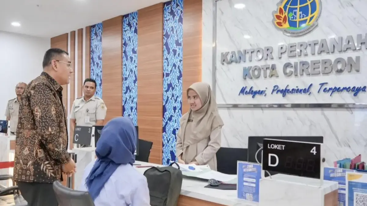 Tinjau Kantor Pertanahan Kota Cirebon, Wamen Ossy Pastikan Layanan Pertanahan Berjalan Optimal