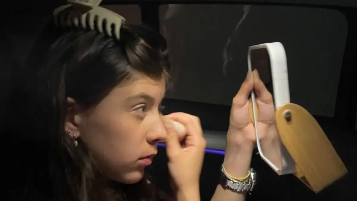 On-the-Go Skincare: Cara Tetap Glowing Meski Super Sibuk On-the-Go Skincare: Cara Tetap Glowing Meski Super Sibuk