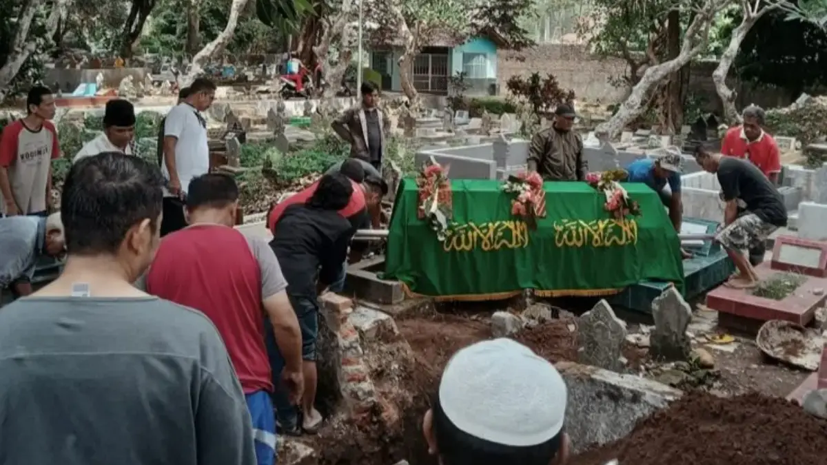 4 Contoh Surat Izin Tidak Masuk Kerja Karena Keluarga Meninggal yang Resmi dan Bisa Langsung Dipakai