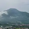 Gunung Geulis di Kecamatan Jatinangor, Kab Sumedang