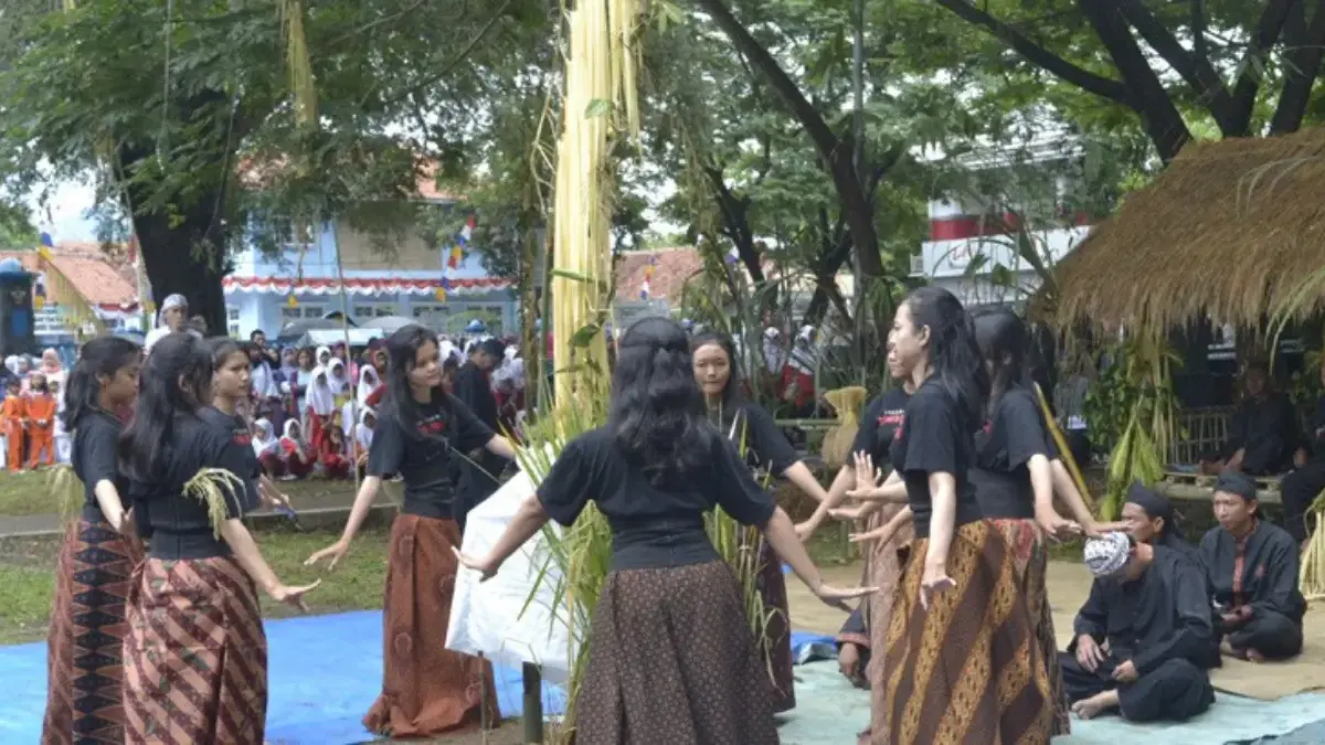 Ritual Ngaruwat Jagat