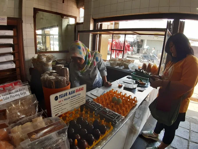 5 Rekomendasi Tempat Kulineran di Sumedang: Nomor 5 Sudah Berdiri Sejak 1917