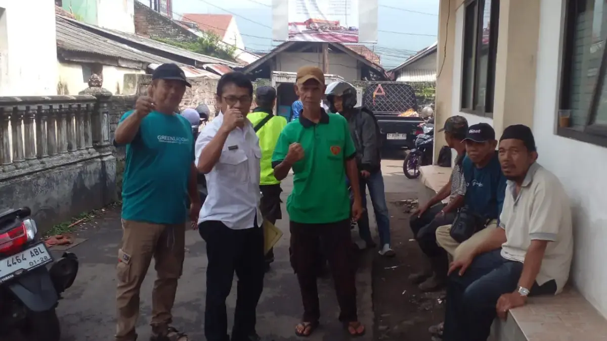 Penolakan Revitalisasi Pasar Menguat, Pemdes Cimalaka Buka Opsi Audiensi dengan Pedagang Polemik Revitalisasi Pasar Cimalaka