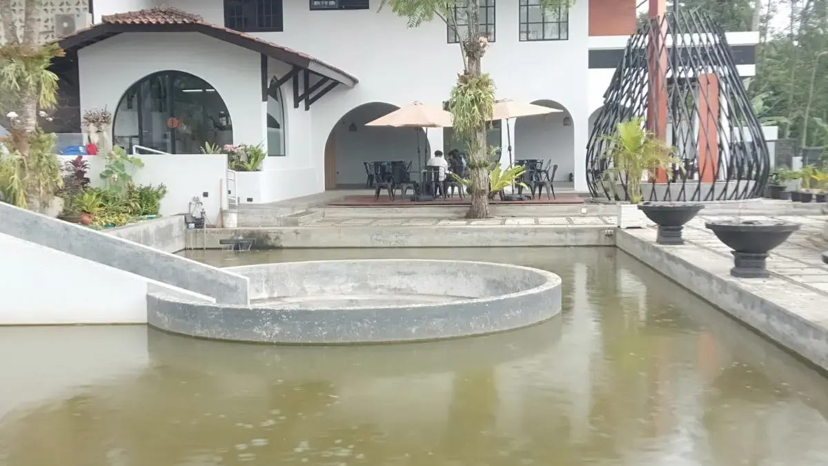 Thre Caffe Eatry Hadir di Cimalaka Sumedang, Tempat Nongkrong Baru dan Kuliner Kekinian Thre Caffe Eatry Cimalaka