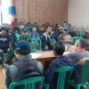 Tolak pembangunan Koperasi Merah Putih