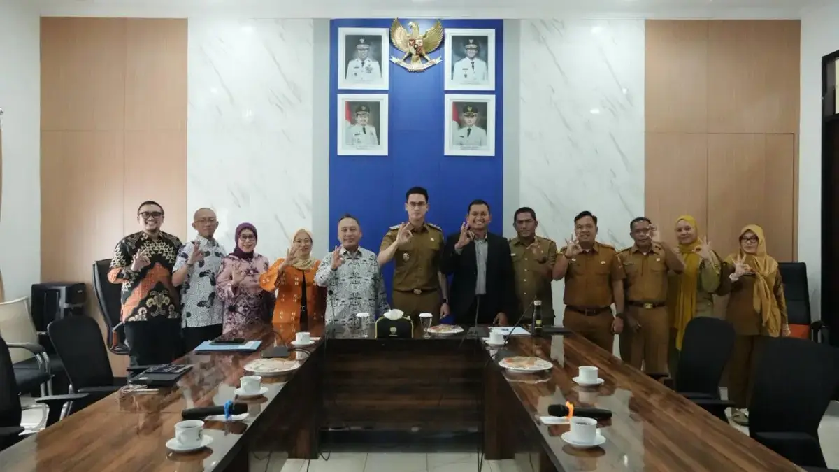 Sumedang Tuan Rumah Pertemuan Notaris se-Jawa Barat, Pemda Dorong Promosi UMKM dan Pariwisata Pengurus Wilayah Jawa Barat Ikatan Notaris Indonesia