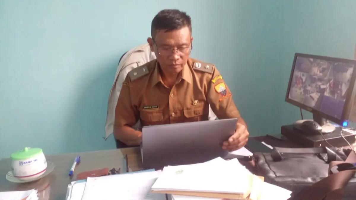 Kepala Desa Licin, Zulkifli M. Ridwan